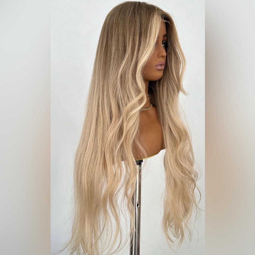 Long Blonde Wavy Wig